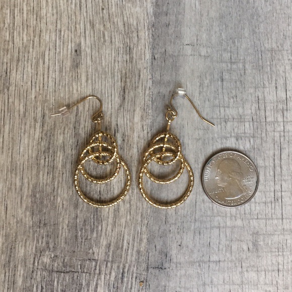Limited Gold Earrings - Picture 2 of 3